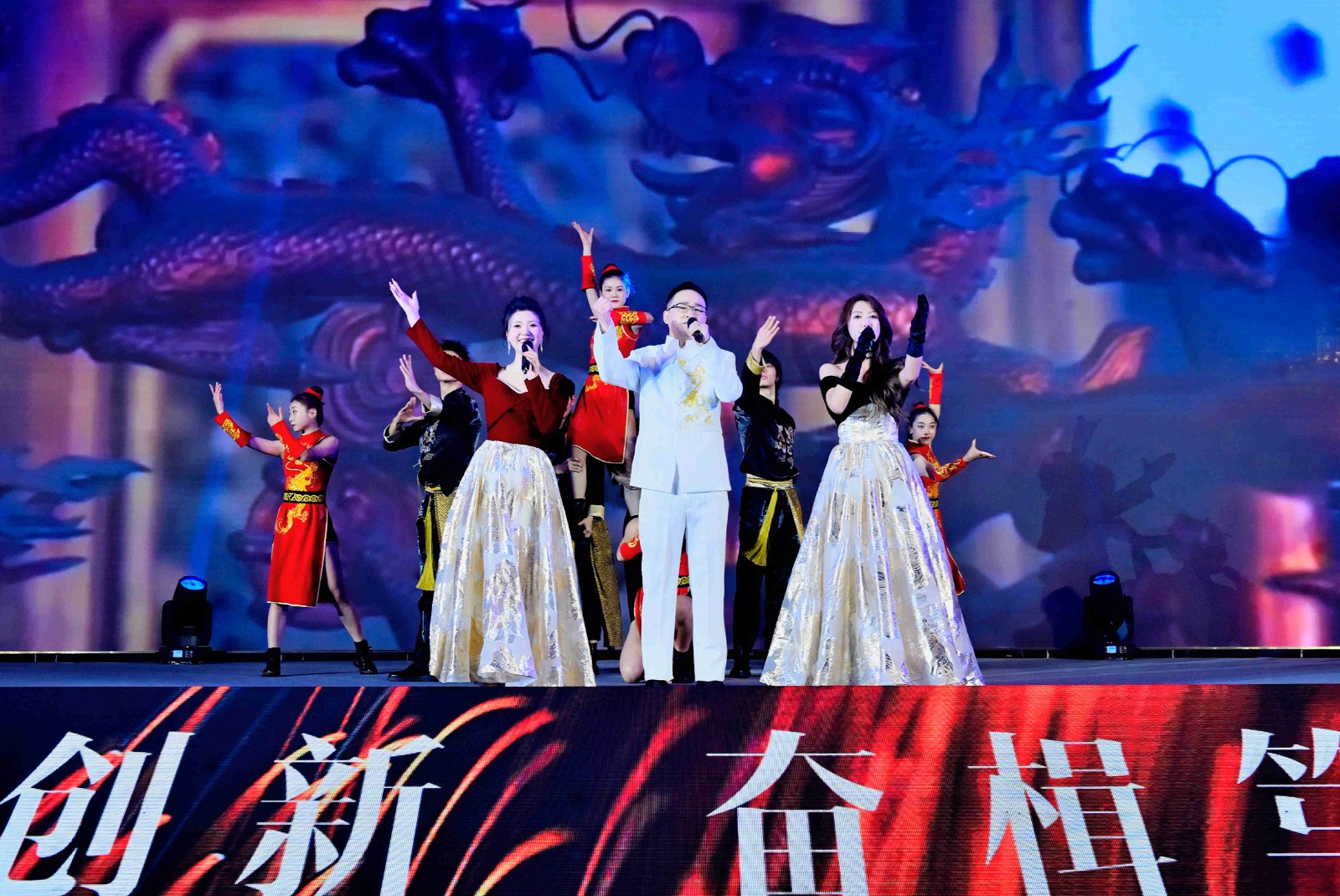 1706260912189218.jpg 世界龙鳞_副本.jpg